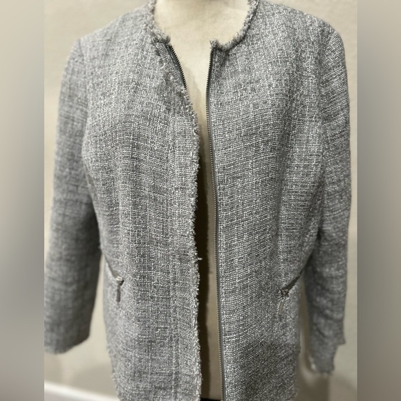 Liz Claiborne women’s tweed zip up fringe jacket size L - Picture 2 of 12
